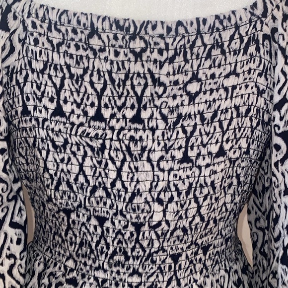 Angie Boho Ikat Knot Front Peekaboo Dress - Picture 7 of 16